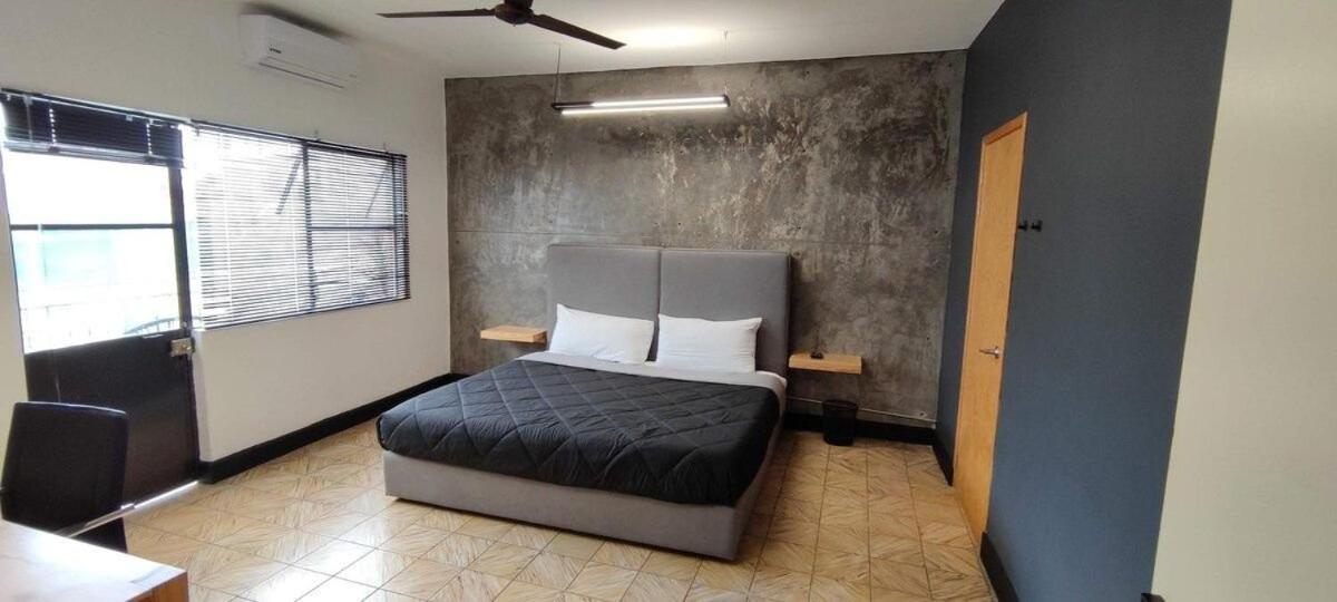 Habitaciones Privadas Con Bano Propio En Una Zona Segura Y Centrica De Guadalajara. エクステリア 写真