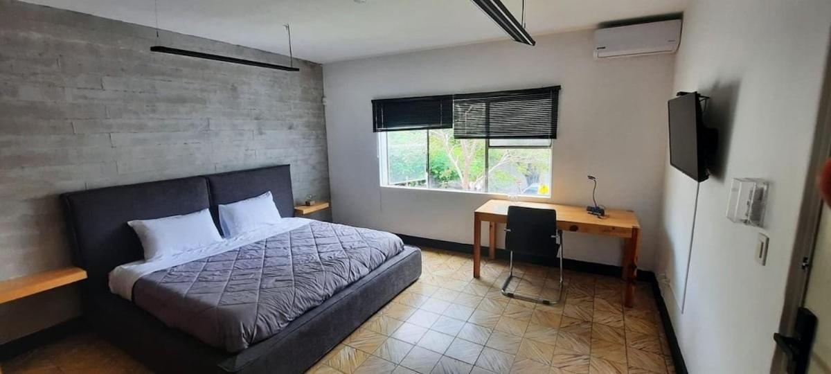 Habitaciones Privadas Con Bano Propio En Una Zona Segura Y Centrica De Guadalajara. エクステリア 写真
